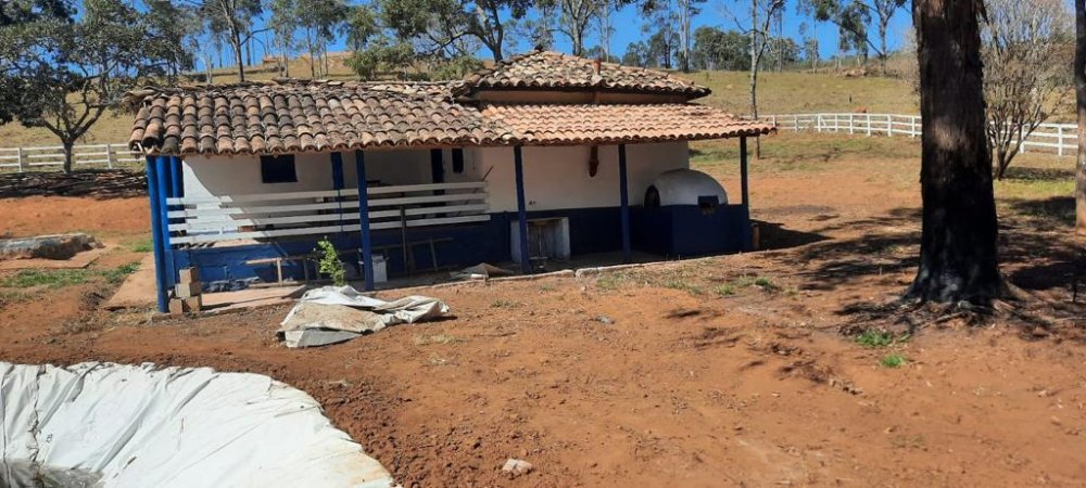 Fazenda - Venda - Zona Rural - Desterro de Entre Rios - MG