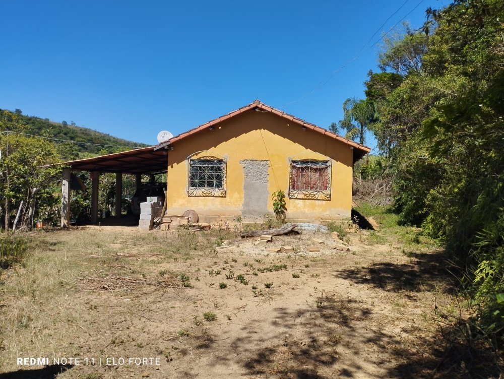 Stio - Venda - Zona Rural - Crucilndia - MG