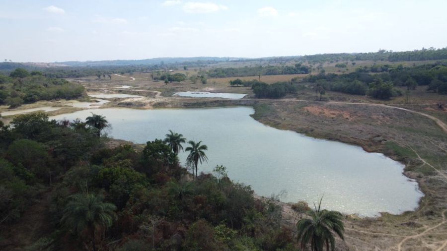 Terreno - Venda - Zona Rural - Divin�polis - MG